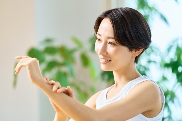 女性